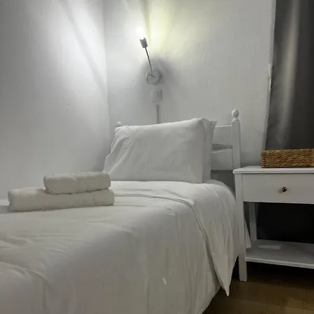 Sifnos Valley בית הארחה פארוס