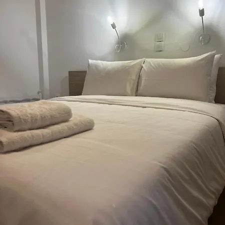 Sifnos Valley 3* פארוס