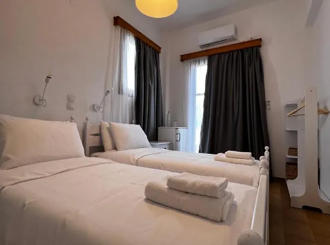 Konukevi Sifnos Valley Faros