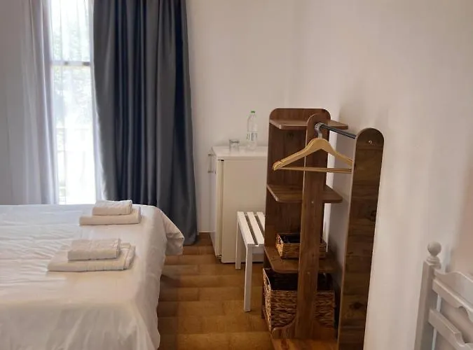 Pensión Sifnos Valley Faros